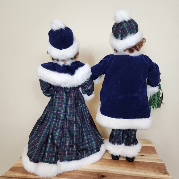 Blue Velvet Velour Plaid Boy and Girl Christmas Carolers Set Christmas Decor - Picture 10 of 14